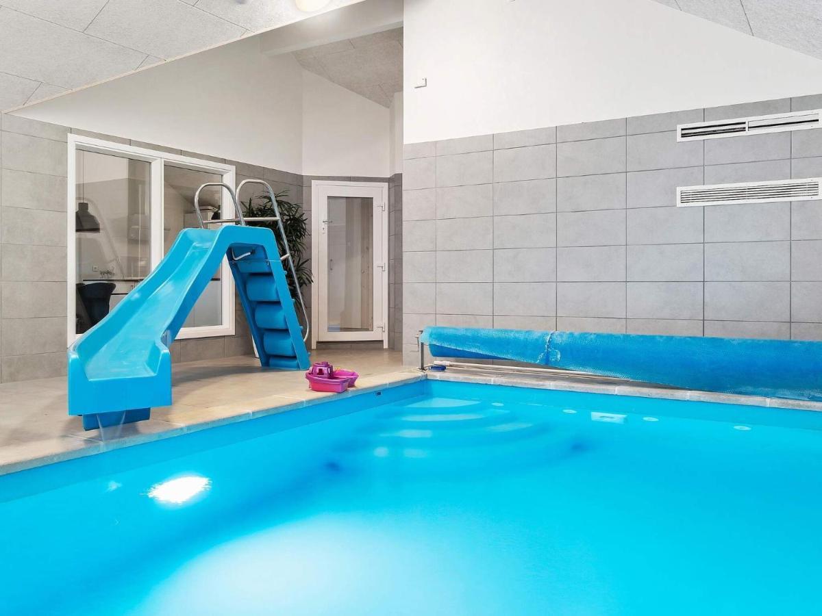 18 Person Holiday Home In Hasselberg Kappeln Εξωτερικό φωτογραφία